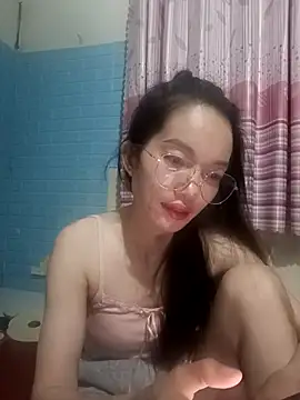 Snapshot of Lyly999 chatting on October 2025 02:51:01 PM Lyly999 online show from October 2025 02:51:01 PM