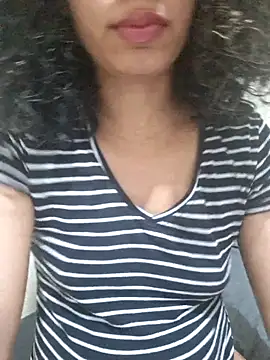 RavenShyfit online show from May 2026 08:46:01 PM