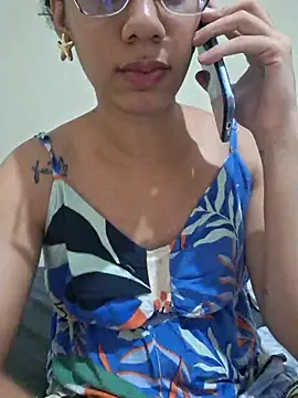 RavenShyfit online show from May 2026 10:42:01 PM