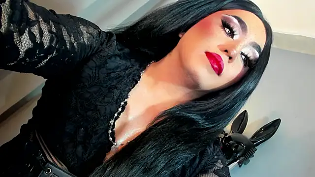 Snapshot of MagnaCumLoader17 chatting on November 2025 10:10:01 PM MagnaCumLoader17 online show from November 2025 10:10:01 PM