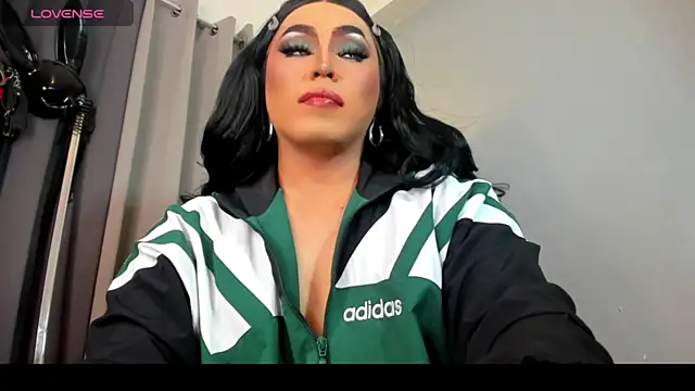 Snapshot of MagnaCumLoader17 chatting on September 2025 10:38:02 PM MagnaCumLoader17 online show from September 2025 10:38:02 PM