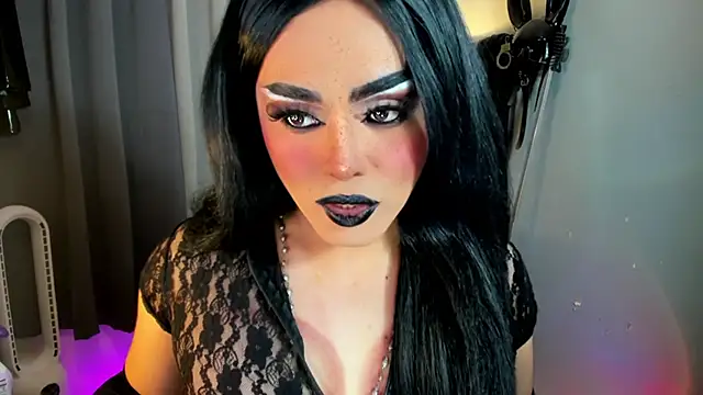 Snapshot of MagnaCumLoader17 chatting on December 2025 01:12:01 AM MagnaCumLoader17 online show from December 2025 01:12:01 AM