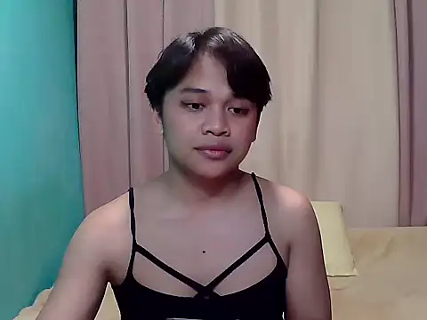 Snapshot of pinaymorena_zeinab chatting on July 2026 12:45:02 PM pinaymorena zeinab online show from July 2026 12:45:02 PM