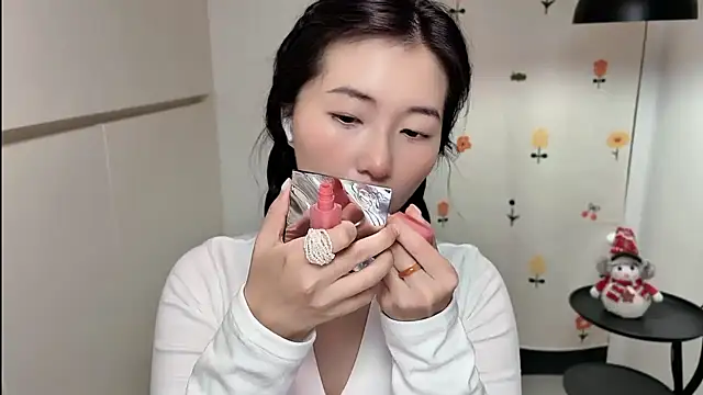 Rosalind xixi online show from March 2026 06:18:02 AM