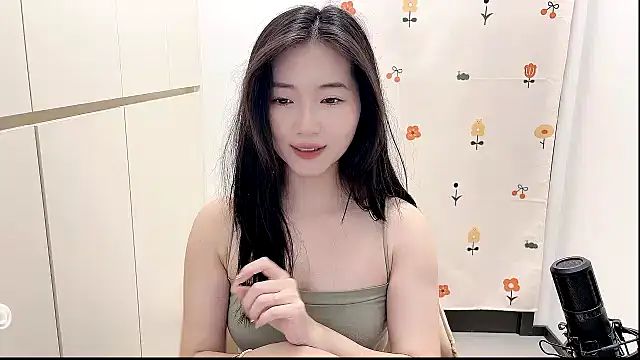Rosalind xixi online show from September 2025 01:50:01 AM