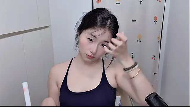 Snapshot of Rosalind_xixi chatting on June 2026 01:16:02 AM Rosalind xixi online show from June 2026 01:16:02 AM