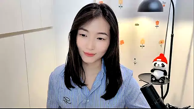 Rosalind xixi online show from November 2025 01:00:01 PM