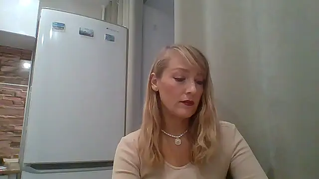 Vexxaa online show from November 2025 11:53:02 AM