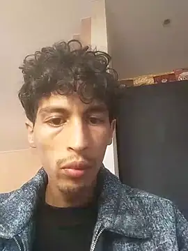 Snapshot of lusiboy96 chatting on October 2025 07:42:02 AM lusiboy96 online show from October 2025 07:42:02 AM