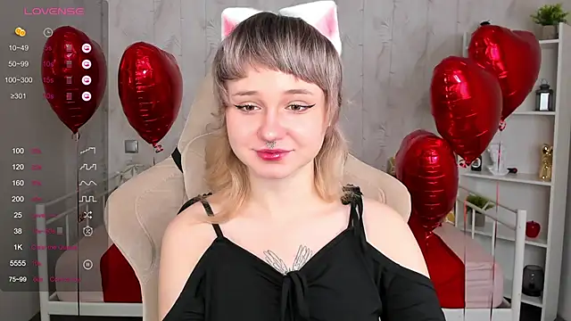 Tori Cutie online show from February 2026 12:10:01 AM