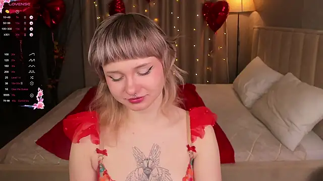 Tori Cutie online show from February 2026 12:11:01 AM