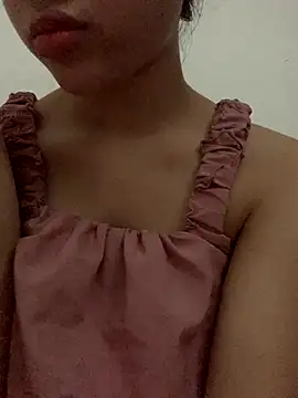 Nguyenha11 online show from October 2025 08:04:02 AM