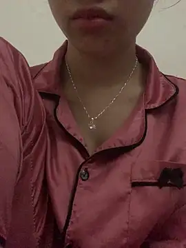 Nguyenha11 online show from December 2025 09:31:02 AM