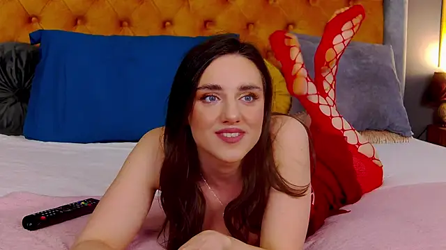 Jessica White  online show from May 2026 04:27:01 AM