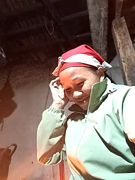 TinTin321 online show from November 2025 12:05:02 PM