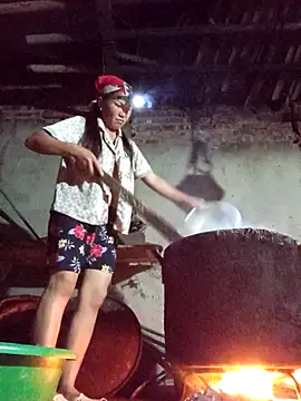 TinTin321 online show from November 2025 12:32:01 PM