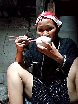 TinTin321 online show from November 2025 10:52:02 AM