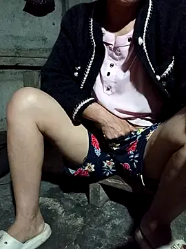 TinTin321 online show from February 2026 10:18:01 PM