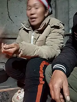 TinTin321 online show from February 2026 11:20:02 AM