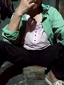 TinTin321 online show from February 2026 12:39:02 PM