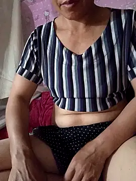 TinTin321 online show from April 2026 02:32:02 PM