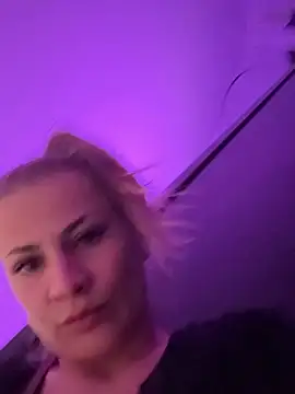 IsabellaEtha online show from October 2025 04:50:02 PM