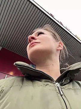 IsabellaEtha online show from October 2025 10:45:02 AM