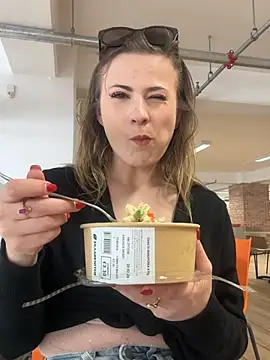 IsabellaEtha online show from February 2026 11:56:01 AM