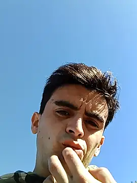Rodrigo99 9 online show from May 2026 06:15:02 PM