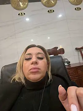 TheeaBlanco online show from November 2025 04:18:02 PM