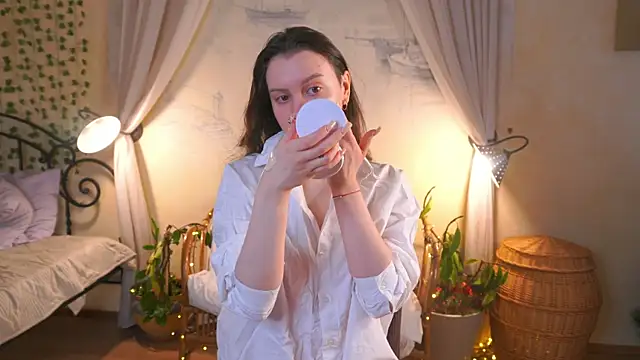 EvaDowe online show from February 2026 03:40:02 AM