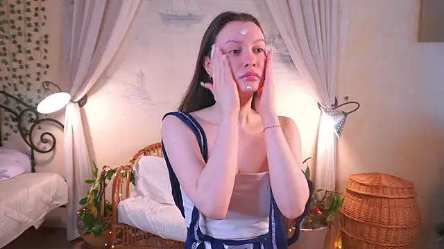 EvaDowe online show from February 2026 04:14:01 AM