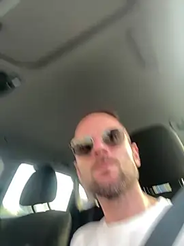 Snapshot of isimsizsikicii chatting on October 2025 02:18:02 PM isimsizsikicii online show from October 2025 02:18:02 PM