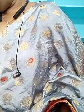 yelmaji91 online show from November 2025 05:44:01 AM