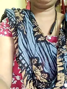 yelmaji91 online show from December 2025 05:51:01 PM