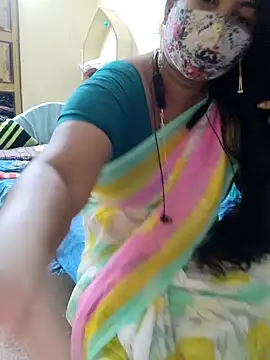 yelmaji91 online show from November 2025 02:06:01 PM