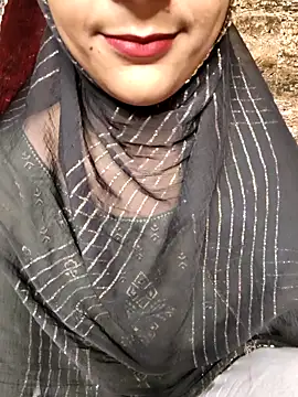 Indian-Aleena online show from September 2025 04:24:01 PM