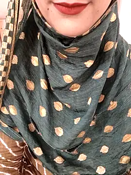 Snapshot of Indian-Aleena chatting on April 2026 05:54:02 AM Indian-Aleena online show from April 2026 05:54:02 AM