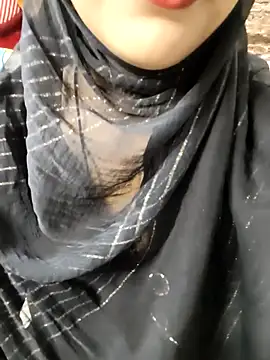 Indian-Aleena online show from May 2026 06:17:01 PM