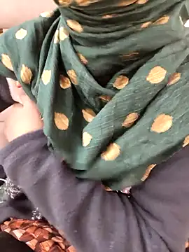 Snapshot of Indian-Aleena chatting on February 2026 06:11:02 AM Indian-Aleena online show from February 2026 06:11:02 AM