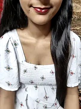 Indian-Aleena online show from October 2025 06:08:01 PM