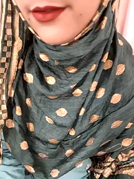 Indian-Aleena online show from April 2026 07:04:01 AM