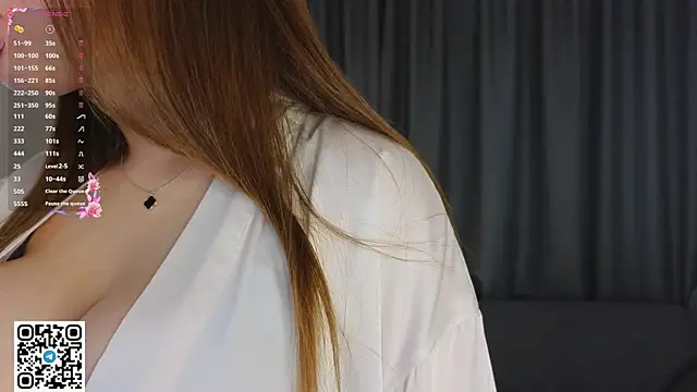 KristiGroune online show from December 2025 06:12:02 AM