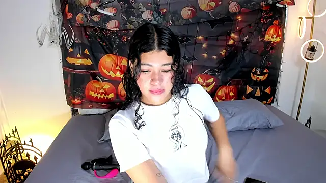 Snapshot of Ivy_nt chatting on October 2025 12:49:02 PM Ivy nt online show from October 2025 12:49:02 PM