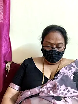 Snapshot of heera-rani chatting on March 2026 06:04:01 AM heera-rani online show from March 2026 06:04:01 AM