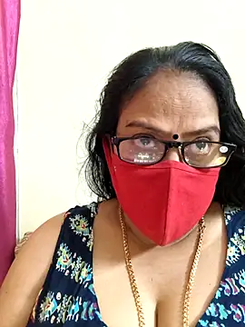 Snapshot of heera-rani chatting on April 2026 05:14:01 AM heera-rani online show from April 2026 05:14:01 AM