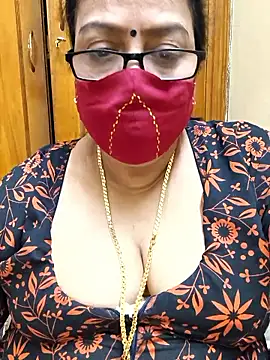 Snapshot of heera-rani chatting on March 2026 04:07:01 AM heera-rani online show from March 2026 04:07:01 AM