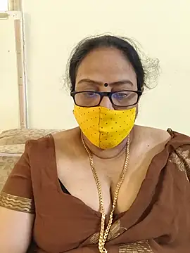 Snapshot of heera-rani chatting on July 2026 04:19:01 AM heera-rani online show from July 2026 04:19:01 AM