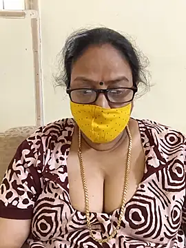 Snapshot of heera-rani chatting on July 2026 09:31:01 AM heera-rani online show from July 2026 09:31:01 AM