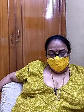 Snapshot of heera-rani chatting on June 2026 10:02:03 AM heera-rani online show from June 2026 10:02:03 AM